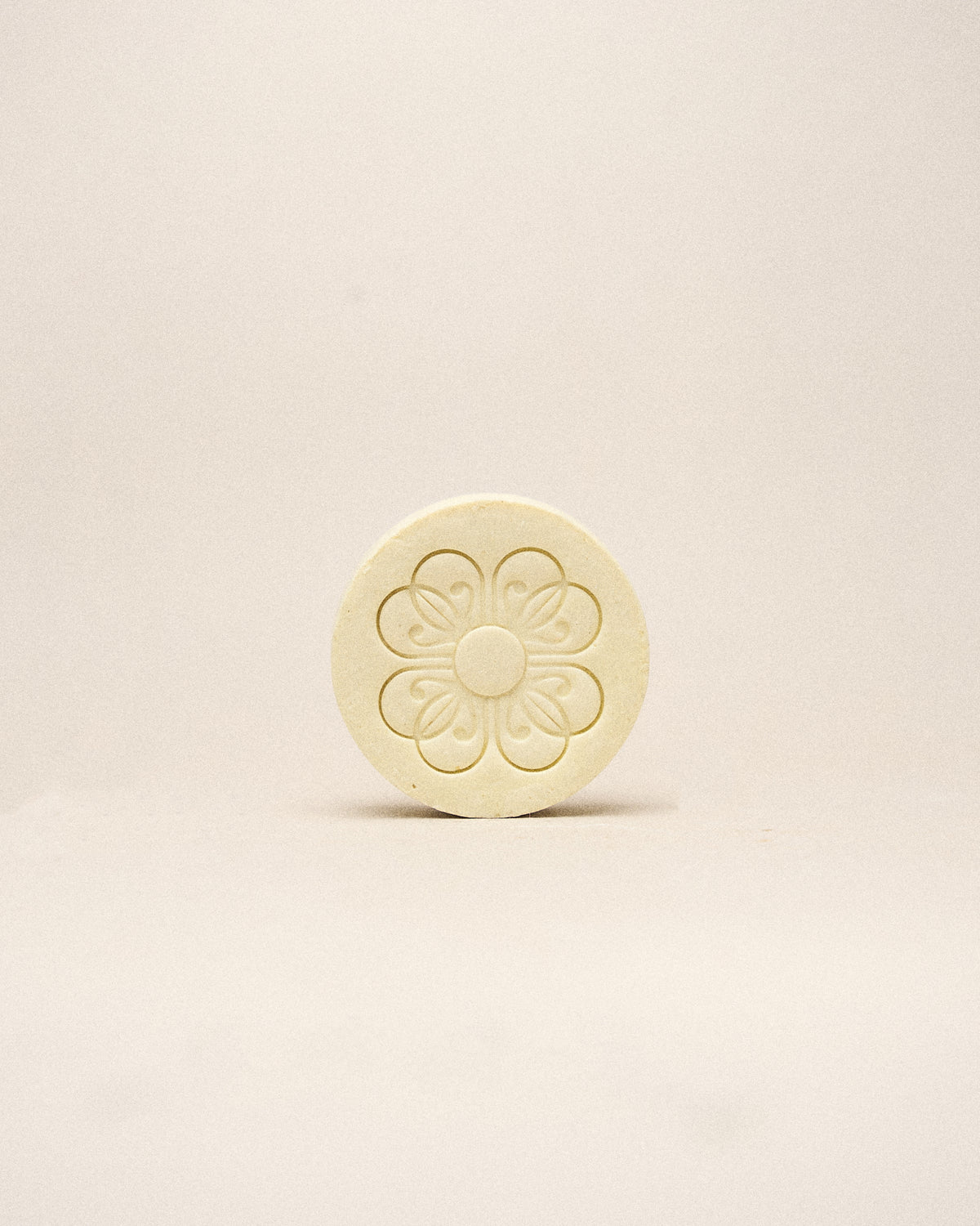 Jabón Corporal Hidratante y Reparador de Ylang-Ylang para Piel Normal y Delicada